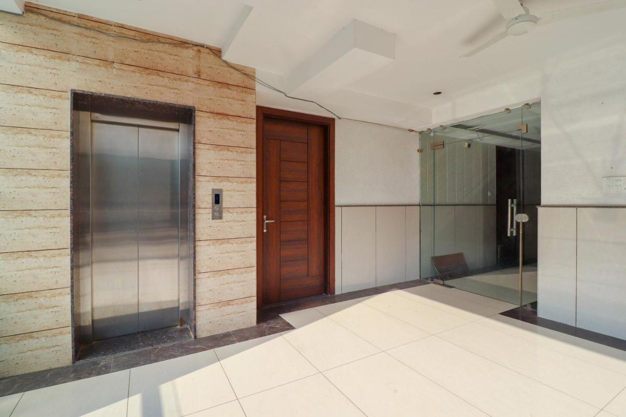 Capital O 76444 Hotel Hill-Top Inn Narendra Nagar Dış mekan fotoğraf