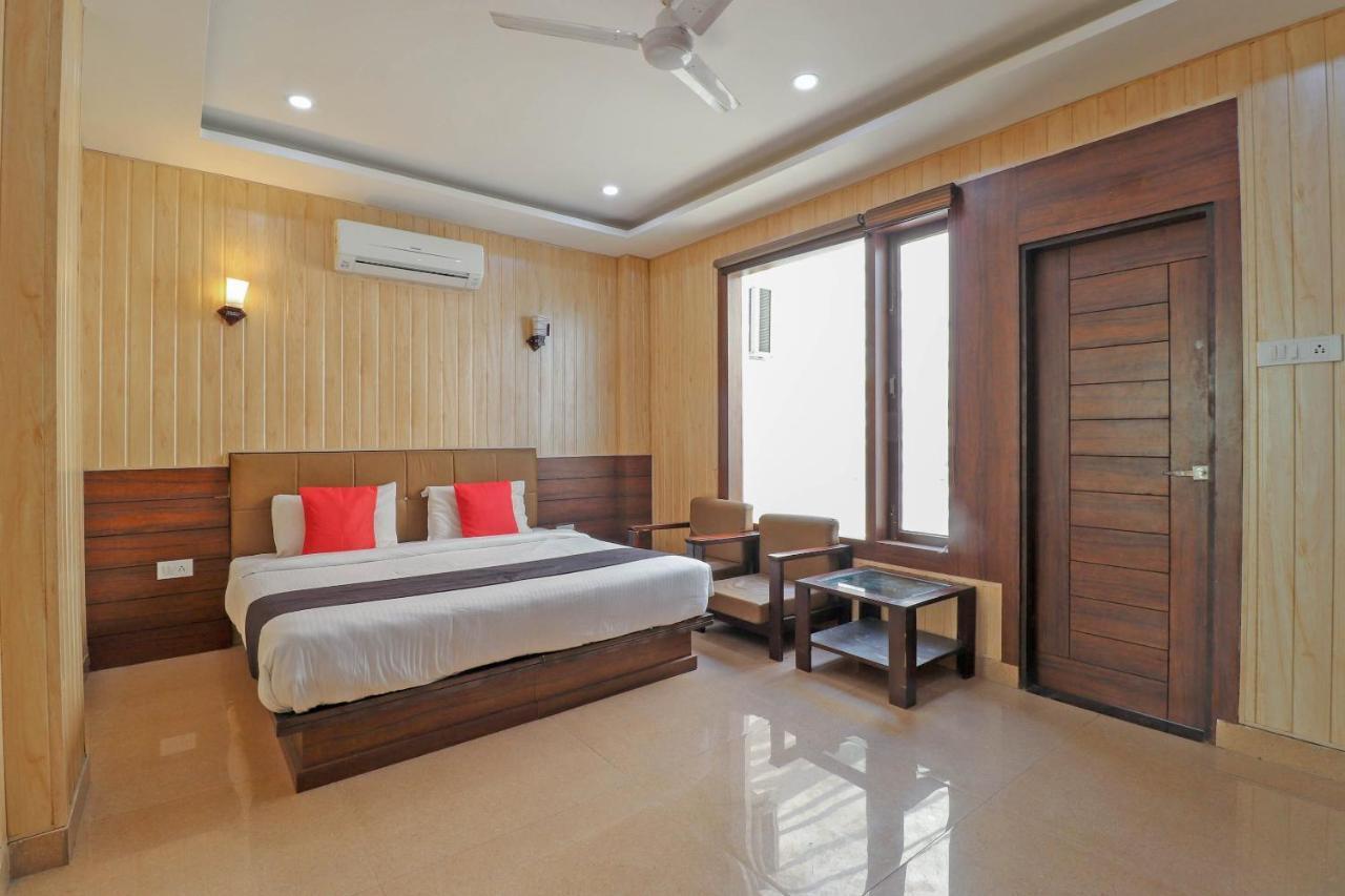 Capital O 76444 Hotel Hill-Top Inn Narendra Nagar Dış mekan fotoğraf