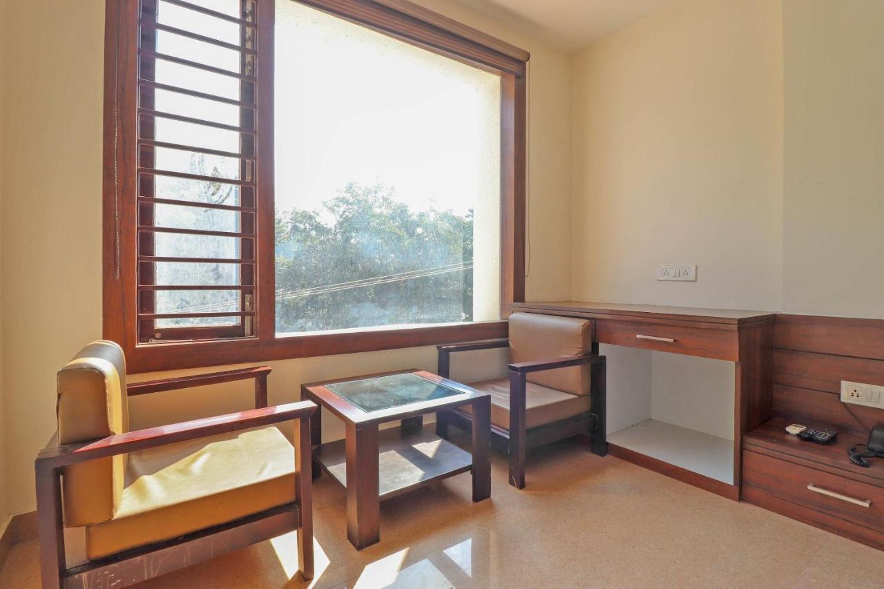 Capital O 76444 Hotel Hill-Top Inn Narendra Nagar Dış mekan fotoğraf
